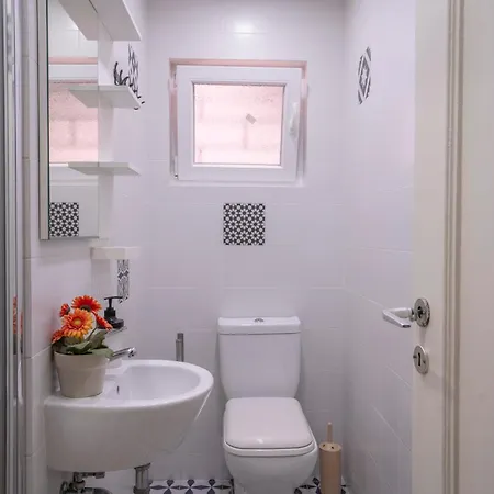 Jardin Maison: Amazing 2br In Koukaki Apartment *